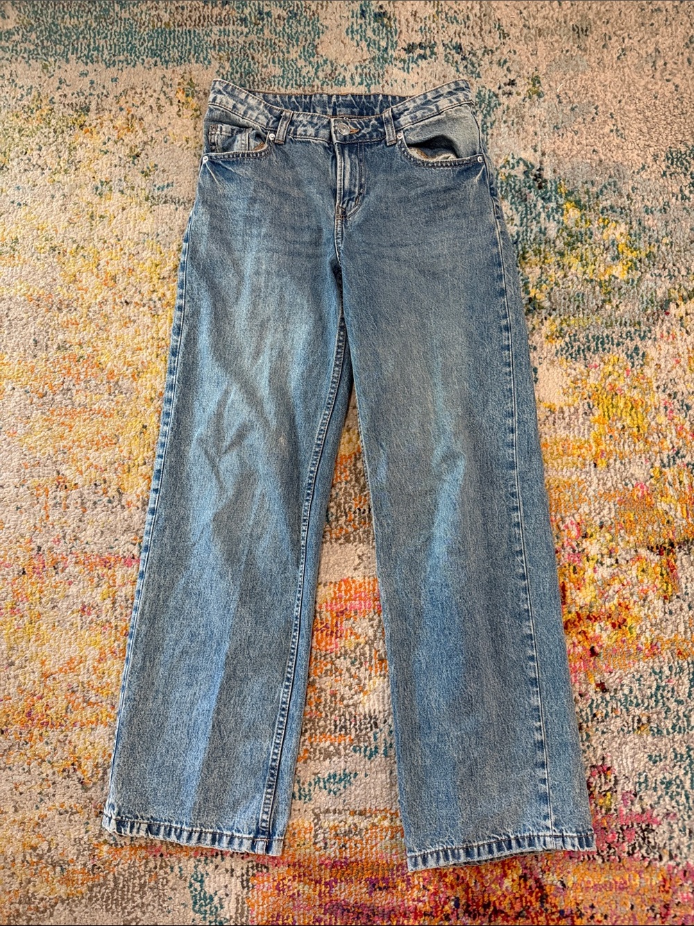 H&M Women's Straight-Leg Jeans in Light Blue Denim